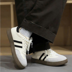 Giày Sneaker Trắng Đế Gum Phong Cách Retro