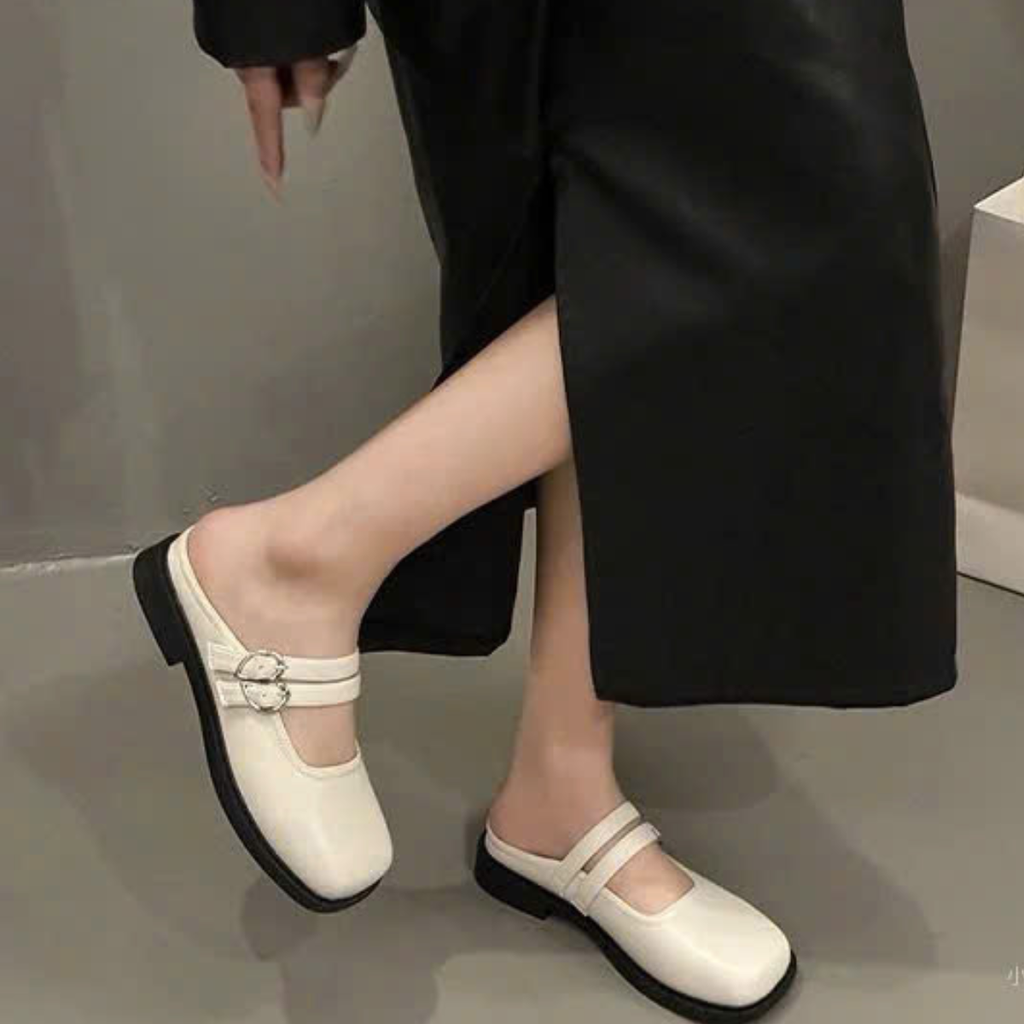 Giày Sục Nữ Quai Khóa Form Mary Jane