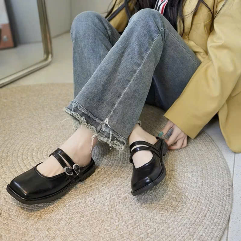 Giày Sục Nữ Quai Khóa Form Mary Jane